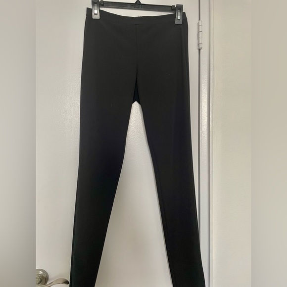 Black Leggings Tahari. Size 2 - Picture 1 of 6